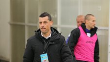 Томаш гневен: Не беше ли редно всички да играем по едно и също време?