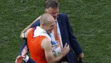 Ван Гаал към шефовете на Юнайтед: Искам Робен през януари