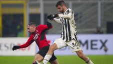 Тотнъм надцаква Вила за уругваец от Юве