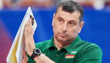 България започва с първенеца Полша на световното