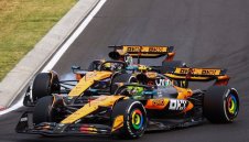 От Макларън: По-добре да загубим титлата, отколкото да фаворизираме пилот 