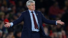 След хикса с Юнайтед: "Светците" натириха Спарки