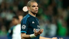 Пепе се отдалечава от „Бернабеу”