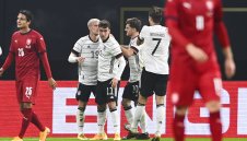 Германия подчини чехите в арената на "биковете"