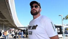 Фюри за Усик: Зад*ик и страхливо момче!