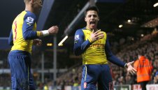 ПРОГНОЗА: Арсенал - Ливърпул