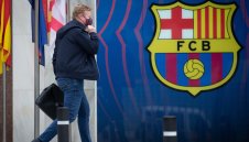 Каталунски цирк: Куман заплаши новия президент на Барса