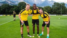 Шмелцер излиза срещу Байерн в дербито