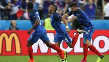 "Петлите" полетяха на старта след шедьовър на Пайе + ВИДЕО и СНИМКИ