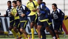 Еквадорските национали със секс само още седмица