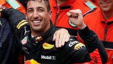 И Макларън влиза в борбата за Рикардо