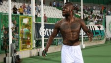 Това е да си футболист в Левски: Мапуку ще прибира по 16 000 на месец