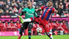 Безумие! Наказали Боатенг за 3 мача, защото Нойер спасил дузпата