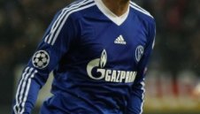 Място на 1/8-финалите задържа Хунтелаар в Шалке