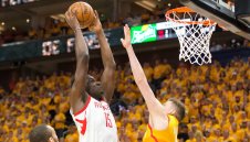 Хюстън натупа здраво Юта