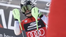 Спортът по телевизията днес, 15 февруари