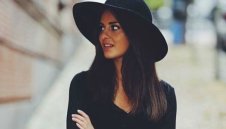 Упс... Секси спортна журналистка се разходи чисто гола в ефир + ВИДЕО И СНИМКИ (+18)