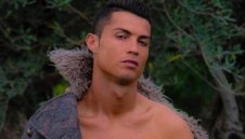 Цял свят се смее на Кристиано! Причината е странна снимка