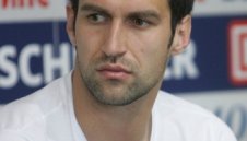 Камбуров вече бележи и в Китай
