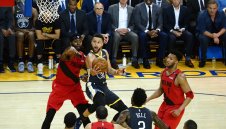 Голдън Стейт се измъкна с обрат и дръпна с 2-0 на Портланд