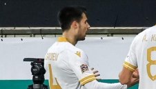 Илия Груев тренира на базата в Бояна