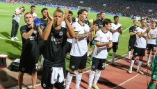 Чудесни новини за Левски: Айнтрахт продава лидерите си преди реванша