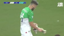 ВИДЕО: "Вратарят" Оливие Жиру