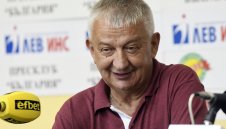 Крушарски от френското посолство: Не знам защо не дават визи