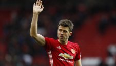 Моуриньо се "влюби" в Карик, иска да го задържи за още година