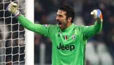 Буфон, Тоти и Тери са най-лоялните играчи в Европа