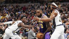 Срам за ЛеБрон и Лейкърс! Индиана ги помете с 42 точки