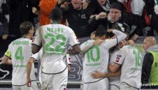 Гладбах продължава напред след победа у дома