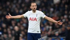 Хари Кейн е готов да последва Почетино на „Олд Трафорд“