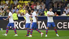 Барса победи Виляреал в трилър със 7 гола