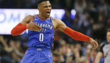 Уестбрук почете убит рапър с поредния си феноменален мач