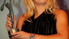 Возняцки се утеши от провала в Париж с два апартамента в Ню Йорк
