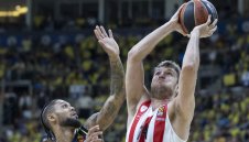 Ново огромно признание за Александър Везенков