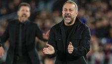 Флик: Успехът срещу Атлетико е ключов за Барса