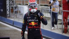 Макс недостижим в квлафикацията, провал за Льоклер и Перес