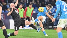 Кварацхелия се предложи на Реал, Барса, Сити и Байерн