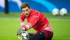 Улрайх ще бяга, не иска повече да е резерва на Нойер