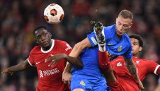 Без много напрежение. Ливърпул спокойно надви белгийци с 2:0