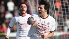 Леао и Тонали имитират легенди на Интер