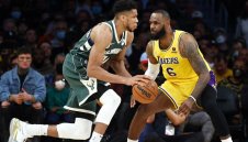 Eзерняците мислят за промени след разгром от Милуоки