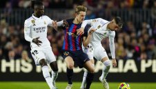 Реал Мадрид "върза" две млади звезди