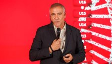 Нога зачеркнал варианта с български треньор в ЦСКА