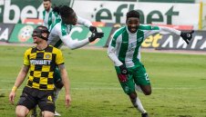 Берое срази Ботев Пловдив и спечели Битката за Тракия