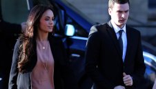 Адам Джонсън се призна за виновен по две от обвиненията