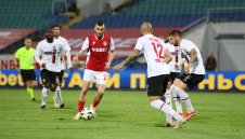 456 минути без гол: Голова суша тормози Питас