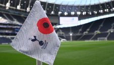 Тотнъм отмени мача си с Рен, французите недоволстват, УЕФА мълчи